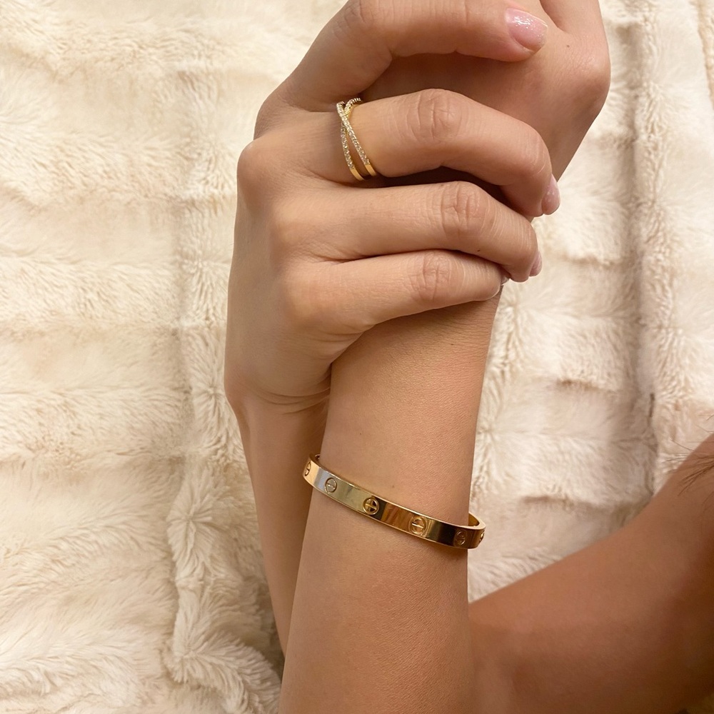14K Gold X Ring cubic zirconia criss cross